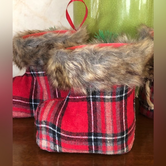 NWT 3 decorative Christmas plaid hangable fillable booties - Picture 11 of 14